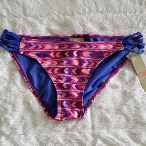 GB bikini bottom